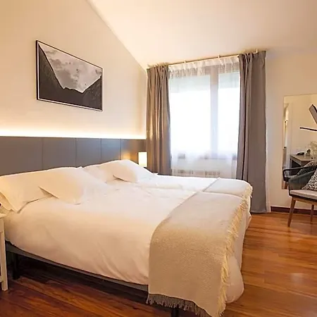 Soraluze Hotela Hotel 2*